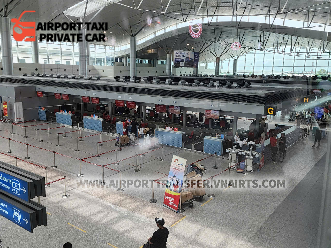 Express check-in service at the Tan Son Nhat Airport